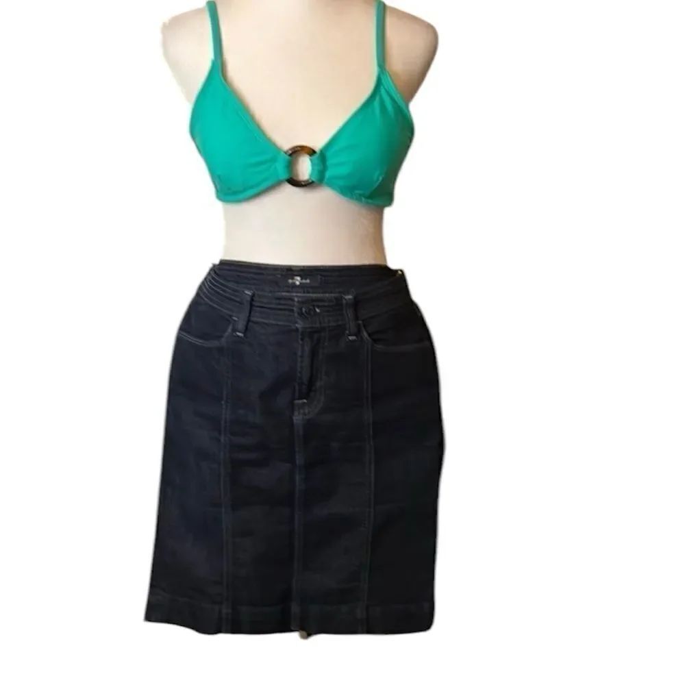 7 for all Mankind dark denim skirt size 28 front and back pockets back vent EUC